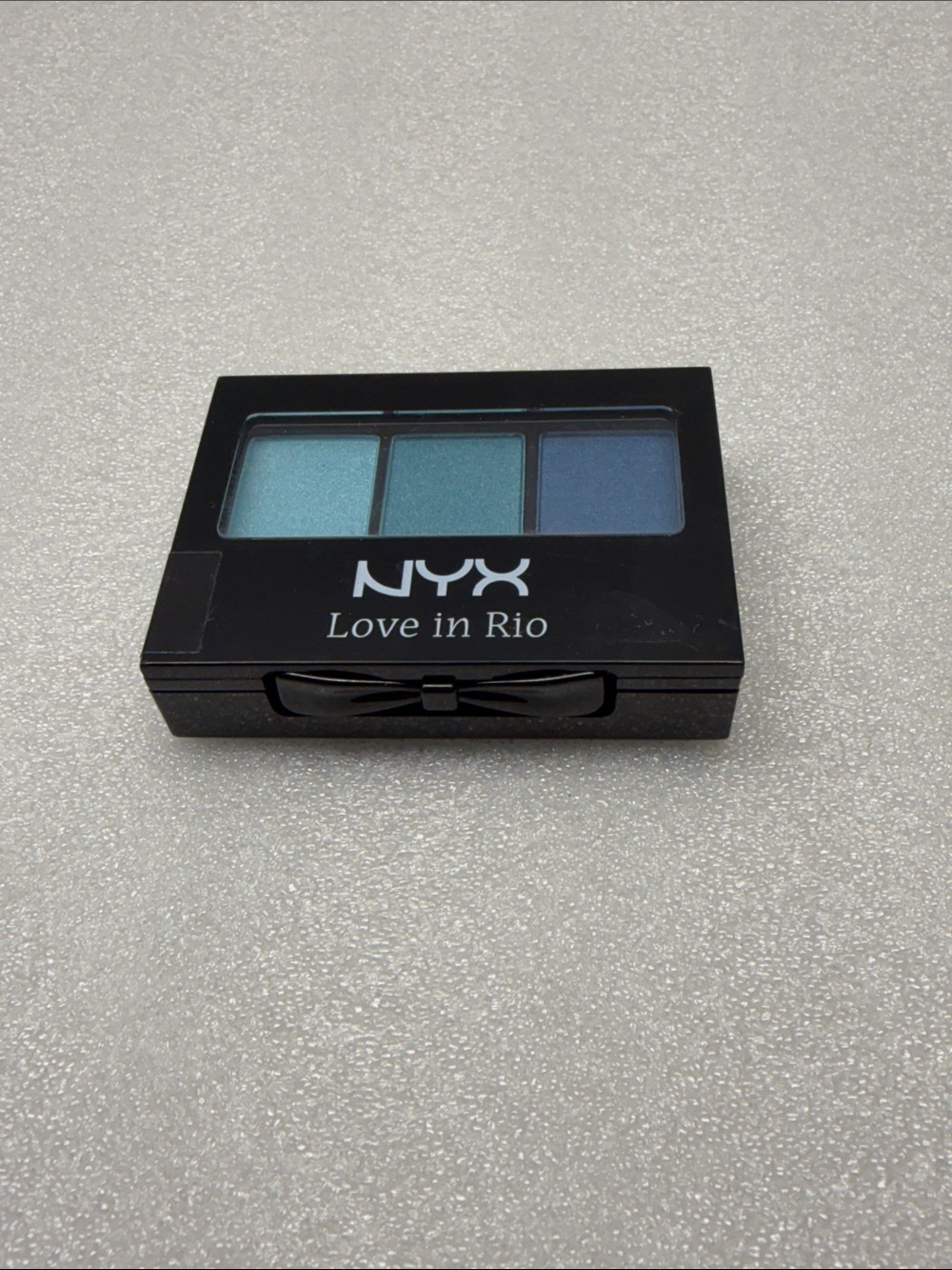 NYX Love in Rio Blue & Teal Eyeshadow Trio. LIR18, Caipirinhas on the Beach. NEW